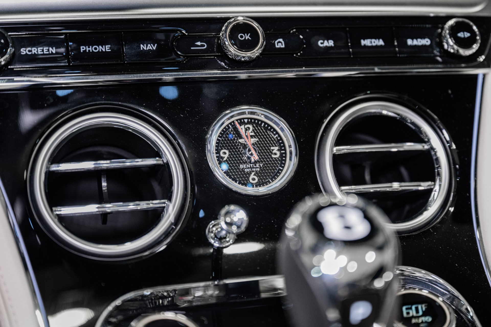 2026 Bentley Continental GTC - Photo 36