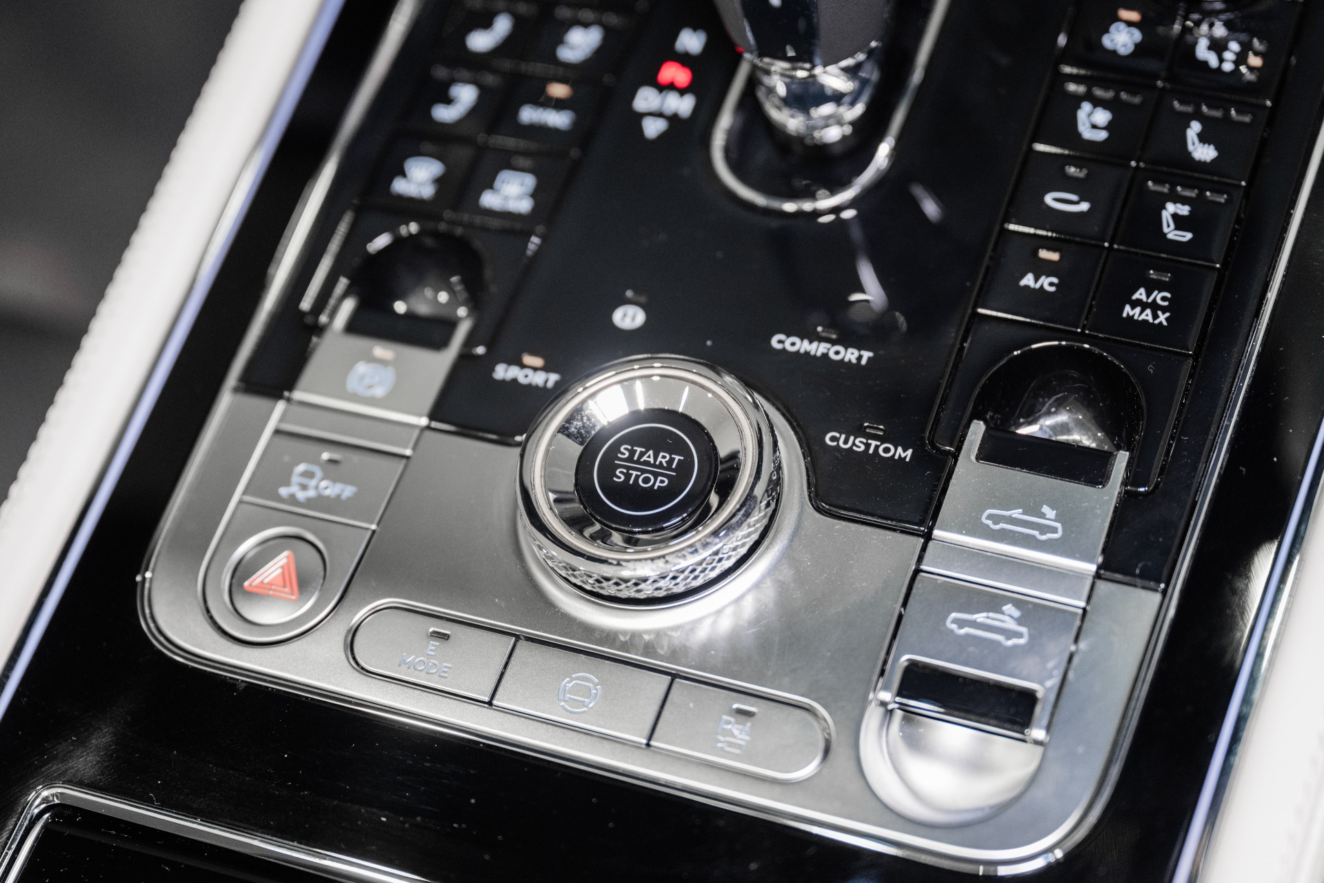 2026 Bentley Continental GTC - Photo 41