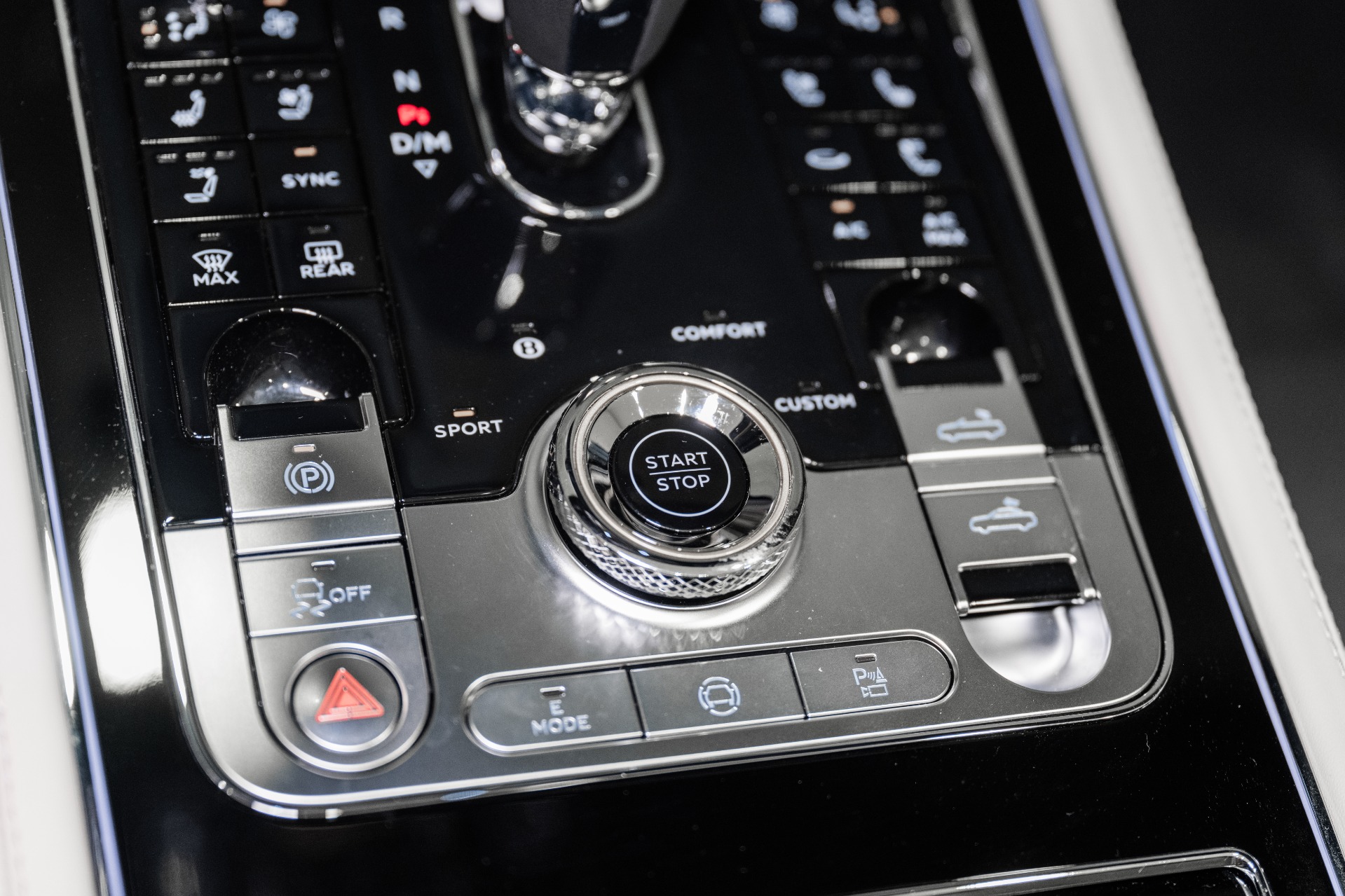 2026 Bentley Continental GTC - Photo 42