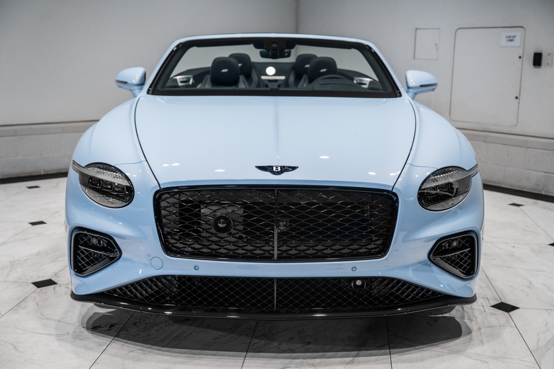 2026 Bentley Continental GTC - Photo 8